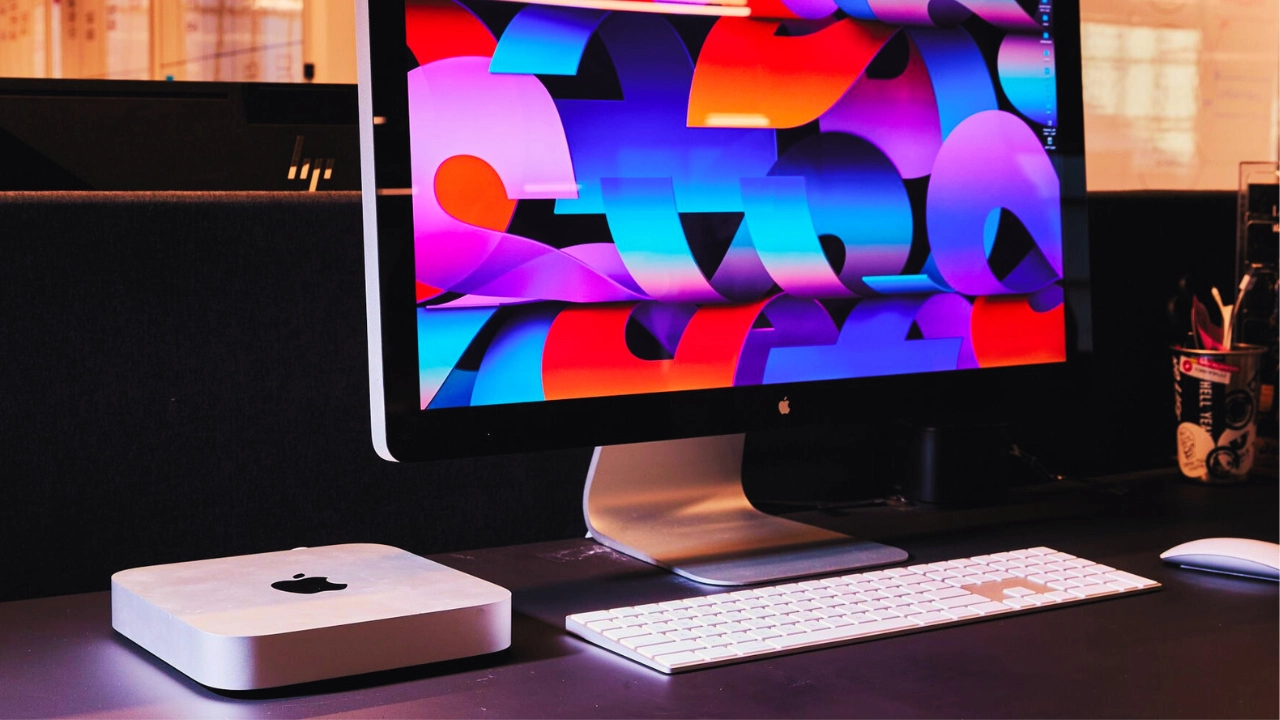 What Is a PC? Different Types of PC & Advantages